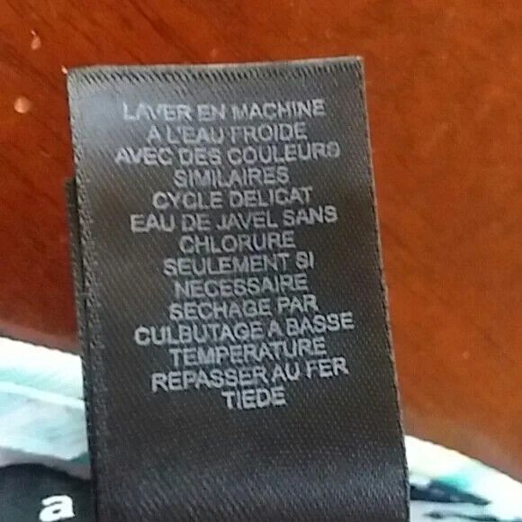 axcess blouse women's size medium striped * - Picture 5 of 5